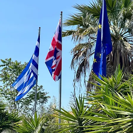 מלון דירות Abc Sweet 3*