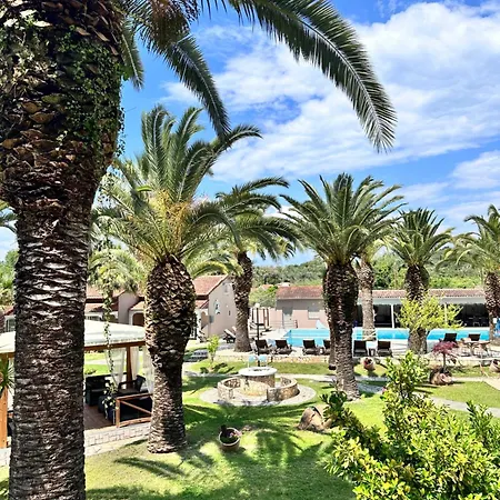 Abc Sweet Aparthotel 3*